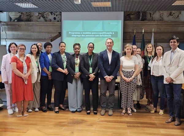 Delegação de Cabo Verde visita MTSSS